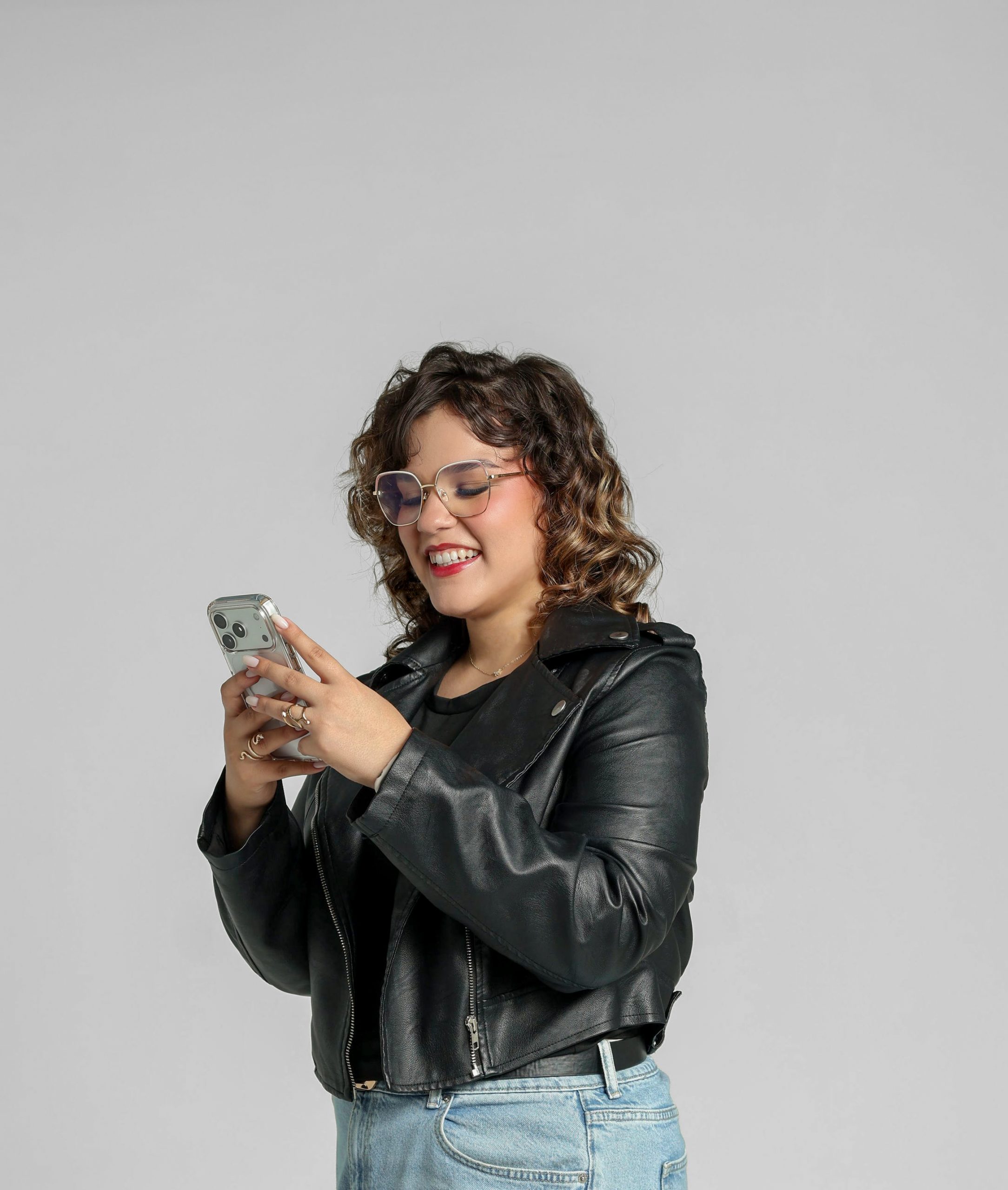 Daniela Gutiérrez dando clases
